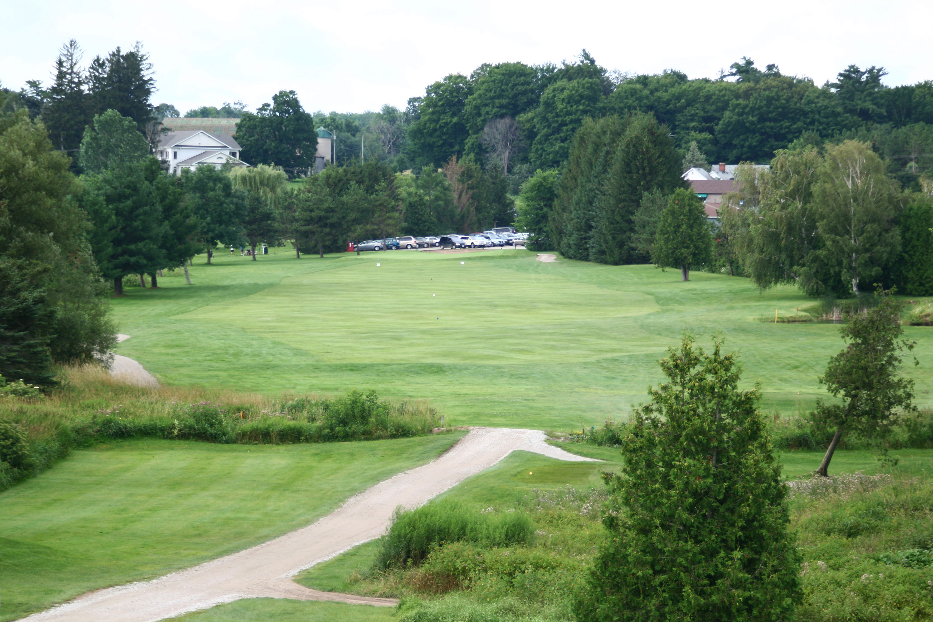 Simoro Golf Links - Golf Course in Barrie, Canada | FlyAway